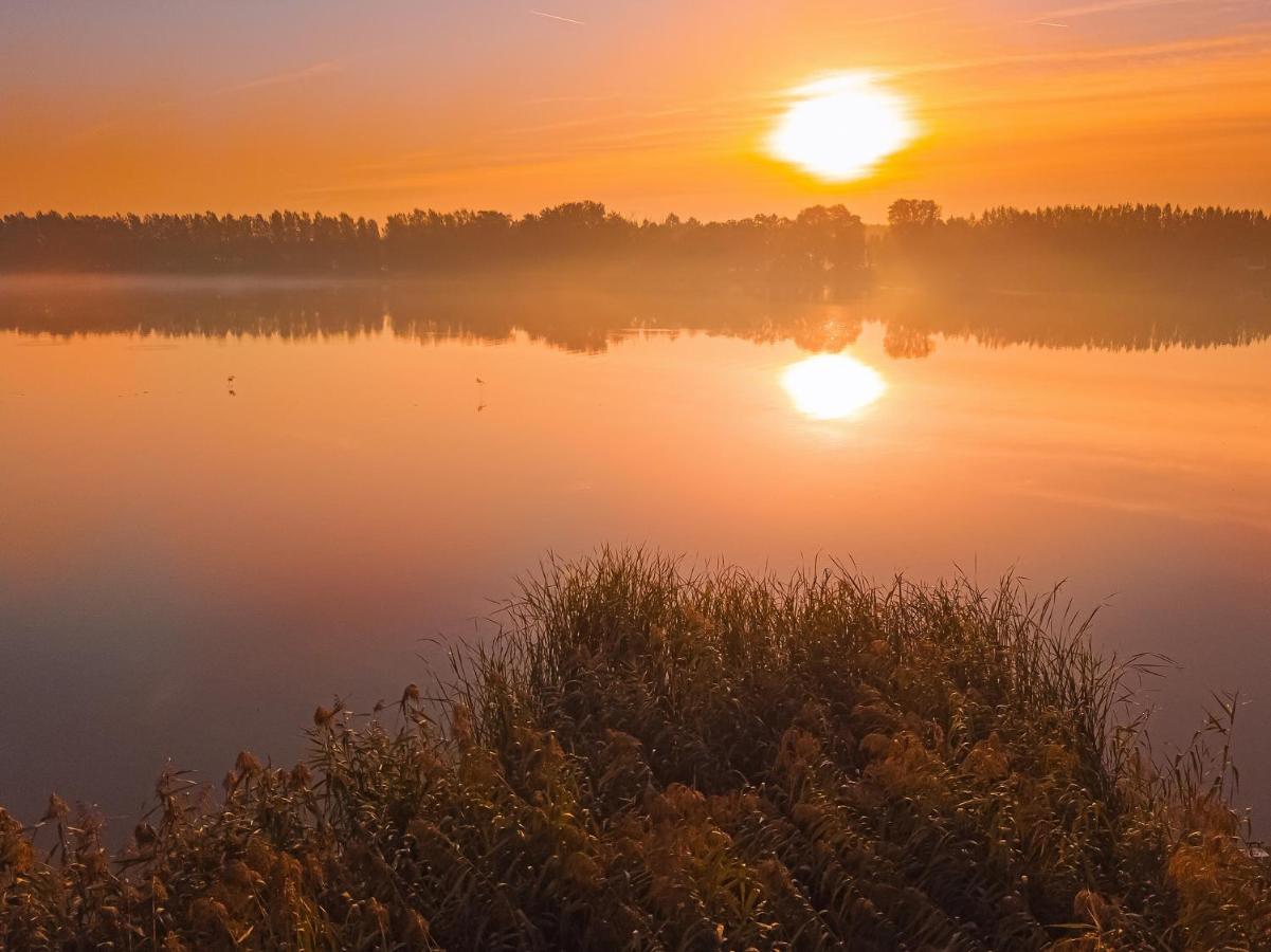 Martoni Resort & Restaurant Szigetszentmárton エクステリア 写真