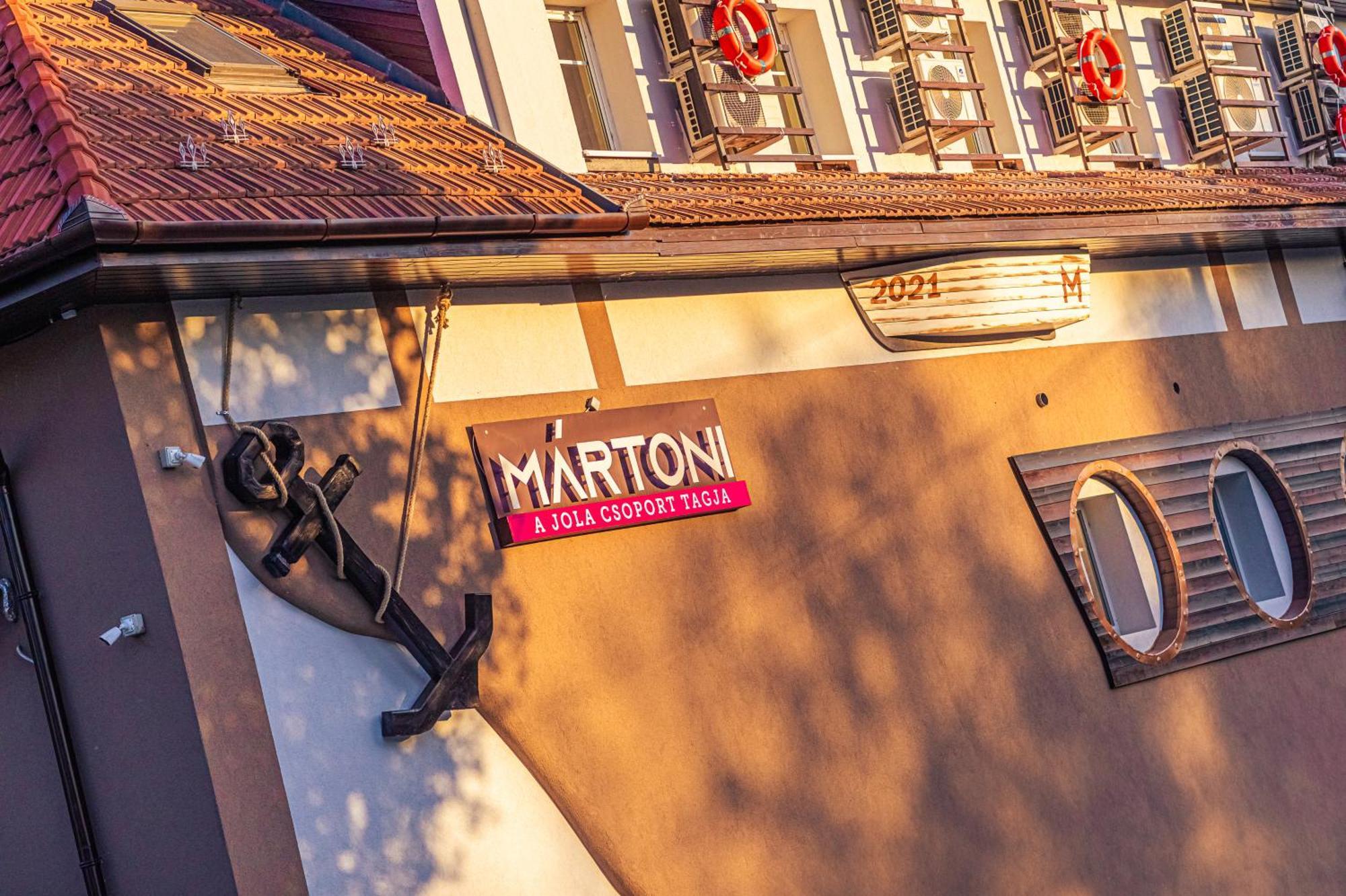 Martoni Resort & Restaurant Szigetszentmárton エクステリア 写真